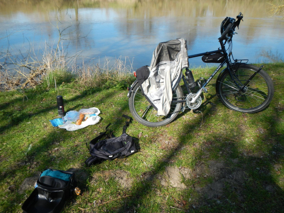 Pause déjeuner juste avant Savonnières