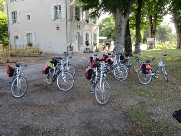 Vélos d'un groupe de touristes