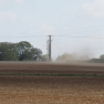 Terre soulevée par le vent